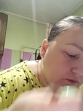 Rini333 online show from 11/19/25, 11:21