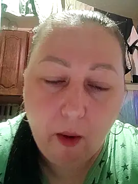 Snapshot of Rini333 chatting on 06/18/26, 06:13 Rini333 online show from 06/18/26, 06:13