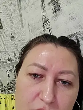 Rini333 online show from 12/22/25, 12:05