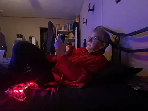 jck1m0t online show from 12/14/25, 01:34