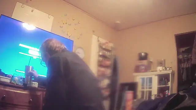 jck1m0t online show from 11/04/25, 12:47