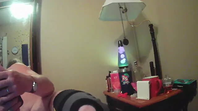 jck1m0t online show from 09/18/25, 07:44