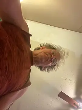 jck1m0t online show from 10/06/25, 02:35