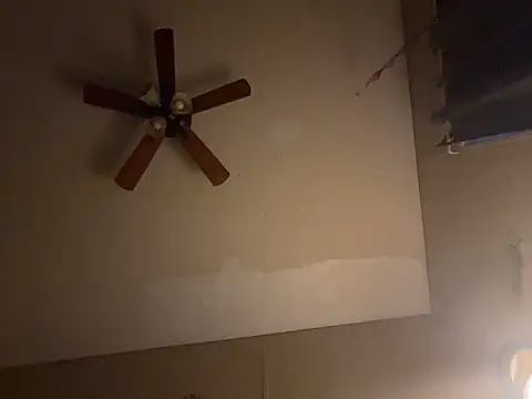 jck1m0t online show from 03/04/25, 11:43