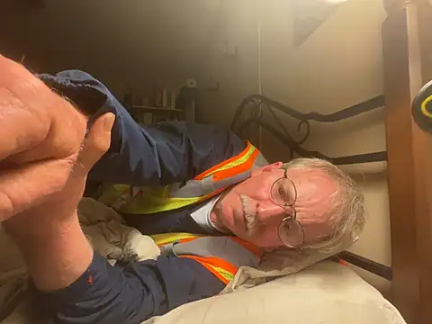 jck1m0t online show from 02/17/26, 01:14