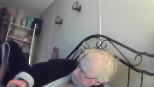 jck1m0t online show from 11/23/25, 12:37