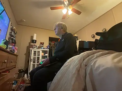 jck1m0t online show from 02/11/26, 04:12