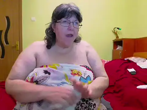 HugeTits online show from 01/25/25, 02:15