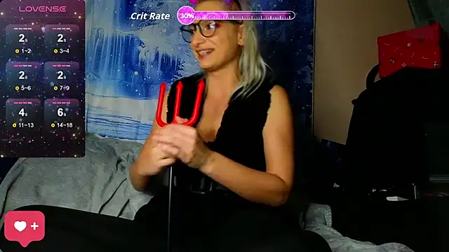 KittyMia online show from 12/05/25, 08:28