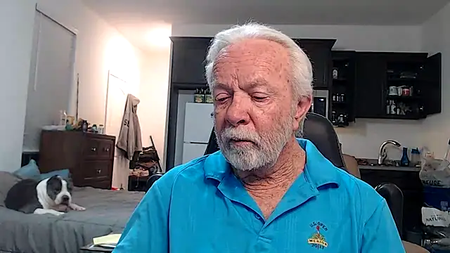 Snapshot of rockpoint69 chatting on 10/13/25, 08:16 rockpoint69 online show from 10/13/25, 08:16