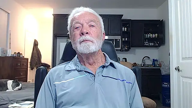 Snapshot of rockpoint69 chatting on 02/20/26, 12:51 rockpoint69 online show from 02/20/26, 12:51