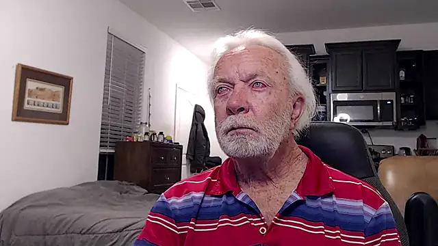 Snapshot of rockpoint69 chatting on 03/17/25, 07:24 rockpoint69 online show from 03/17/25, 07:24