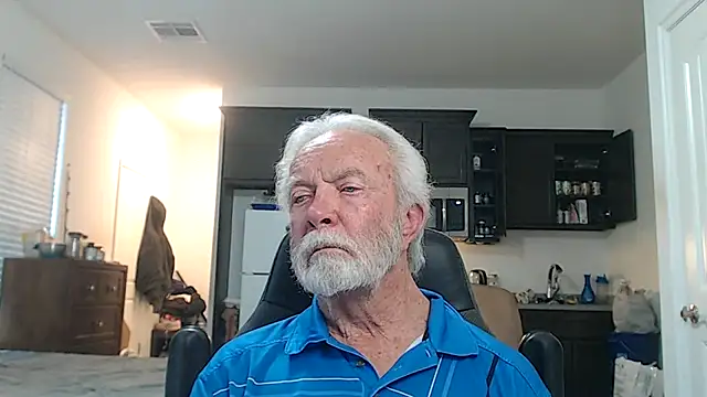 Snapshot of rockpoint69 chatting on 11/30/25, 09:59 rockpoint69 online show from 11/30/25, 09:59