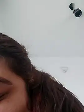 Srishtijain51 online show from 02/05/25, 09:15