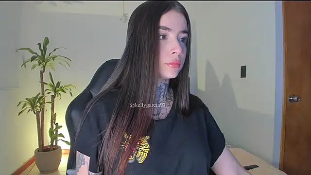 Snapshot of Ally_Snow chatting on 09/21/25, 10:42 Ally Snow online show from 09/21/25, 10:42