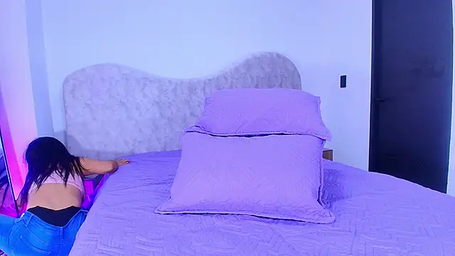 Snapshot of shelsyloreds chatting on 11/14/25, 12:09 shelsyloreds online show from 11/14/25, 12:09