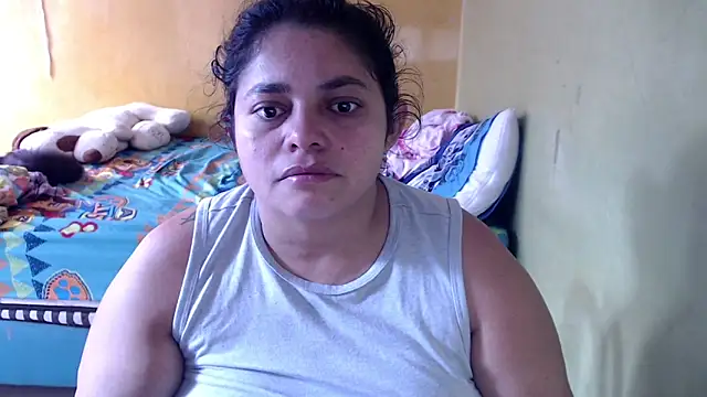 Snapshot of yulieth_bbw chatting on 04/18/26, 01:46 yulieth bbw online show from 04/18/26, 01:46