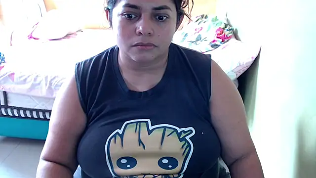 yulieth bbw online show from 12/17/25, 04:56