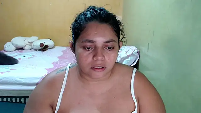 Snapshot of yulieth_bbw chatting on 05/29/26, 01:11 yulieth bbw online show from 05/29/26, 01:11