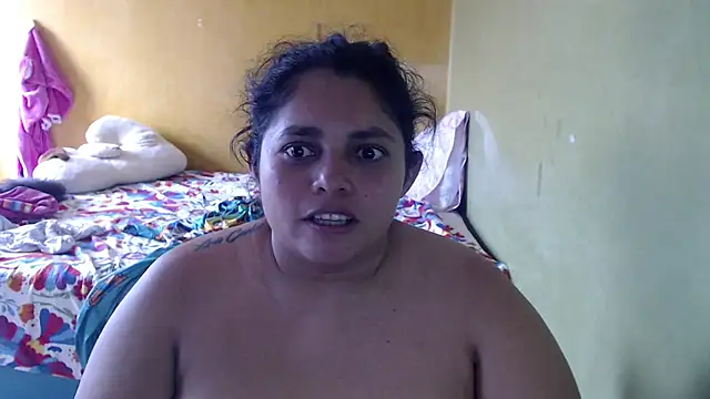 Snapshot of yulieth_bbw chatting on 05/23/26, 08:08 yulieth bbw online show from 05/23/26, 08:08
