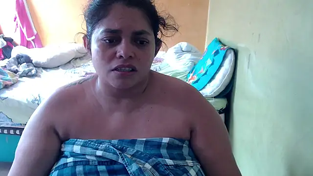 Snapshot of yulieth_bbw chatting on 05/07/26, 06:22 yulieth bbw online show from 05/07/26, 06:22