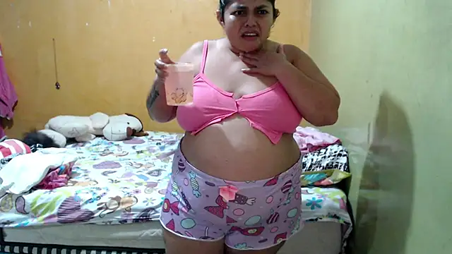 Snapshot of yulieth_bbw chatting on 07/02/26, 12:22 yulieth bbw online show from 07/02/26, 12:22