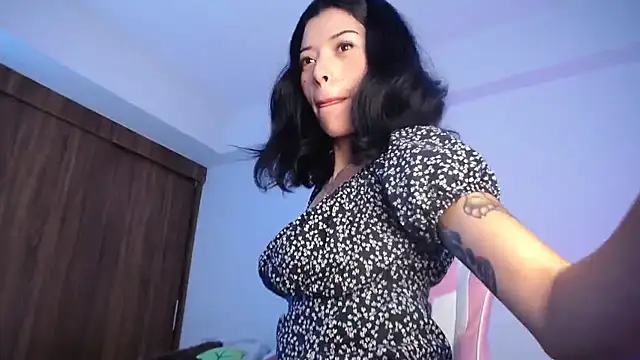 maggie kay online show from 10/01/25, 04:00