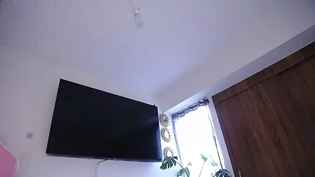 maggie kay online show from 11/20/25, 03:34