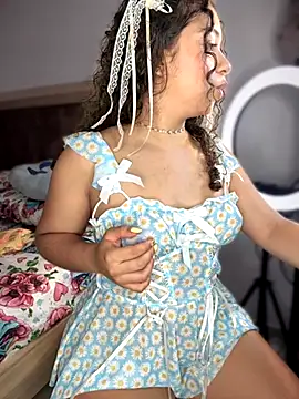 Shara dreams online show from 10/25/25, 11:05