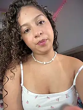 Shara dreams online show from 02/24/25, 11:30