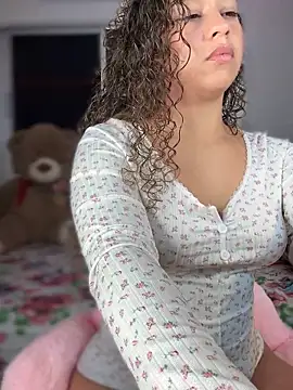 Shara dreams online show from 03/15/25, 11:39