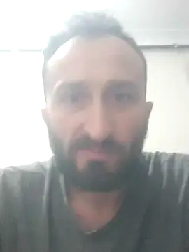 Snapshot of Yaramaz331 chatting on 03/20/25, 12:00 Yaramaz331 online show from 03/20/25, 12:00