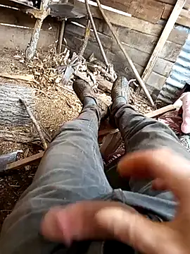 Snapshot of Yaramaz331 chatting on 03/26/26, 08:23 Yaramaz331 online show from 03/26/26, 08:23