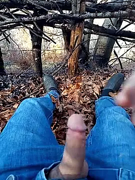 Snapshot of Yaramaz331 chatting on 11/09/25, 11:03 Yaramaz331 online show from 11/09/25, 11:03