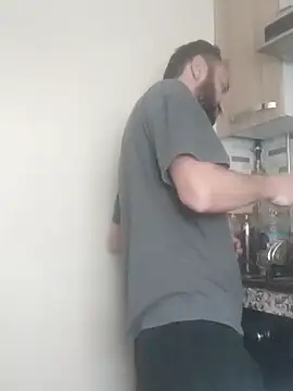 Snapshot of Yaramaz331 chatting on 03/22/25, 12:14 Yaramaz331 online show from 03/22/25, 12:14