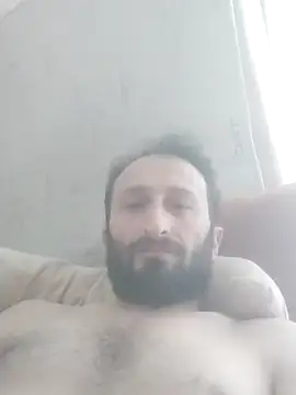 Snapshot of Yaramaz331 chatting on 03/13/25, 08:59 Yaramaz331 online show from 03/13/25, 08:59