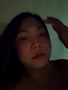 Snapshot of AsianNastyHOTCUM chatting on 11/17/25, 08:18 AsianNastyHOTCUM online show from 11/17/25, 08:18