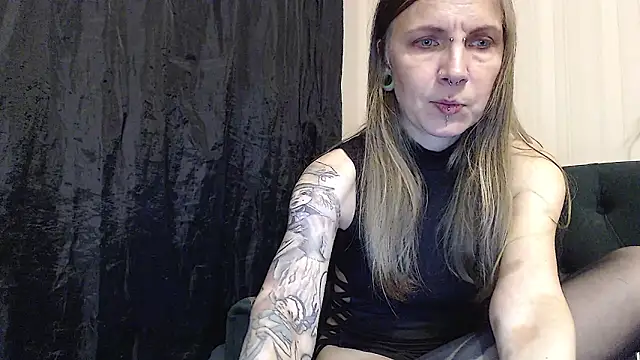 alexandra zaryanova online show from 09/10/25, 07:46