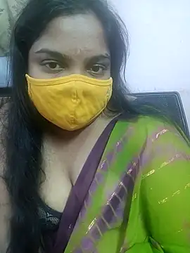 lovely-latha online show from 03/18/25, 03:44