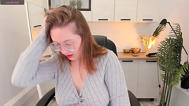 Charmy Gracy online show from 03/29/26, 10:50