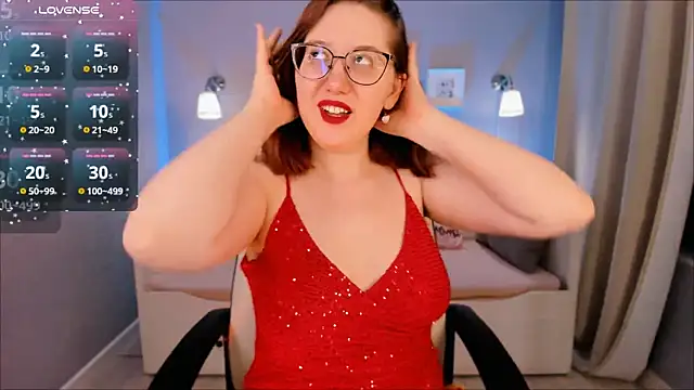 Snapshot of Charmy_Gracy chatting on 03/07/25, 10:46 Charmy Gracy online show from 03/07/25, 10:46