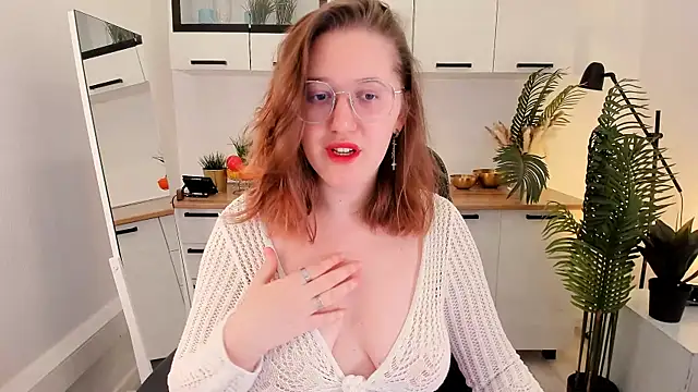 Charmy Gracy online show from 03/09/26, 10:30