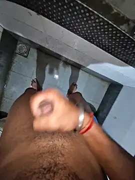 Snapshot of breejs chatting on 02/26/26, 02:44 breejs online show from 02/26/26, 02:44