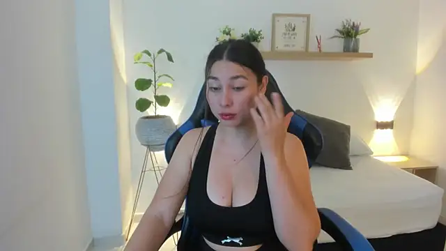 bella 99  online show from 05/28/26, 11:27