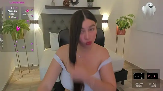 bella 99  online show from 03/05/26, 12:02