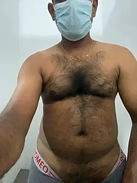 Snapshot of MALEHYPER chatting on 09/14/25, 07:42 MALEHYPER online show from 09/14/25, 07:42