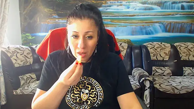 MoistMady online show from 02/25/26, 01:33