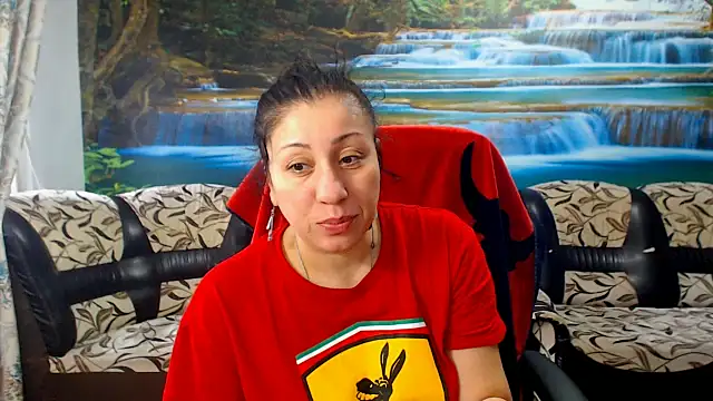 MoistMady online show from 02/26/26, 06:24