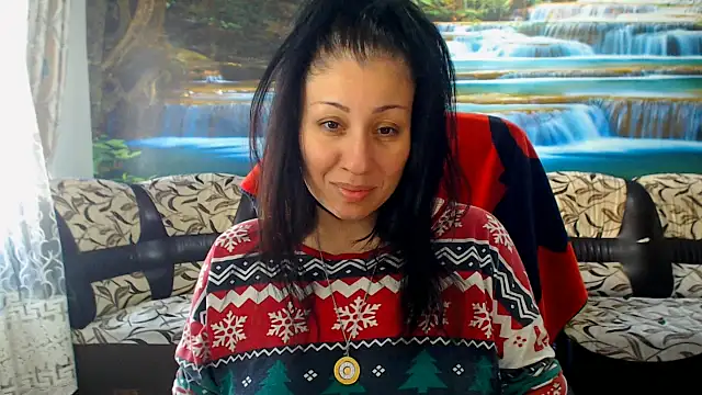 Snapshot of MoistMady chatting on 04/06/26, 07:42 MoistMady online show from 04/06/26, 07:42
