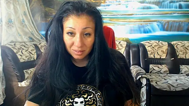 Snapshot of MoistMady chatting on 05/29/26, 05:46 MoistMady online show from 05/29/26, 05:46
